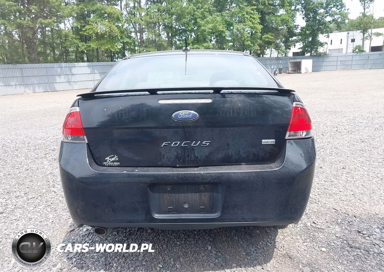 2015 Ford Focus Se VIN:1FAHP3GN9BW173412 - 16