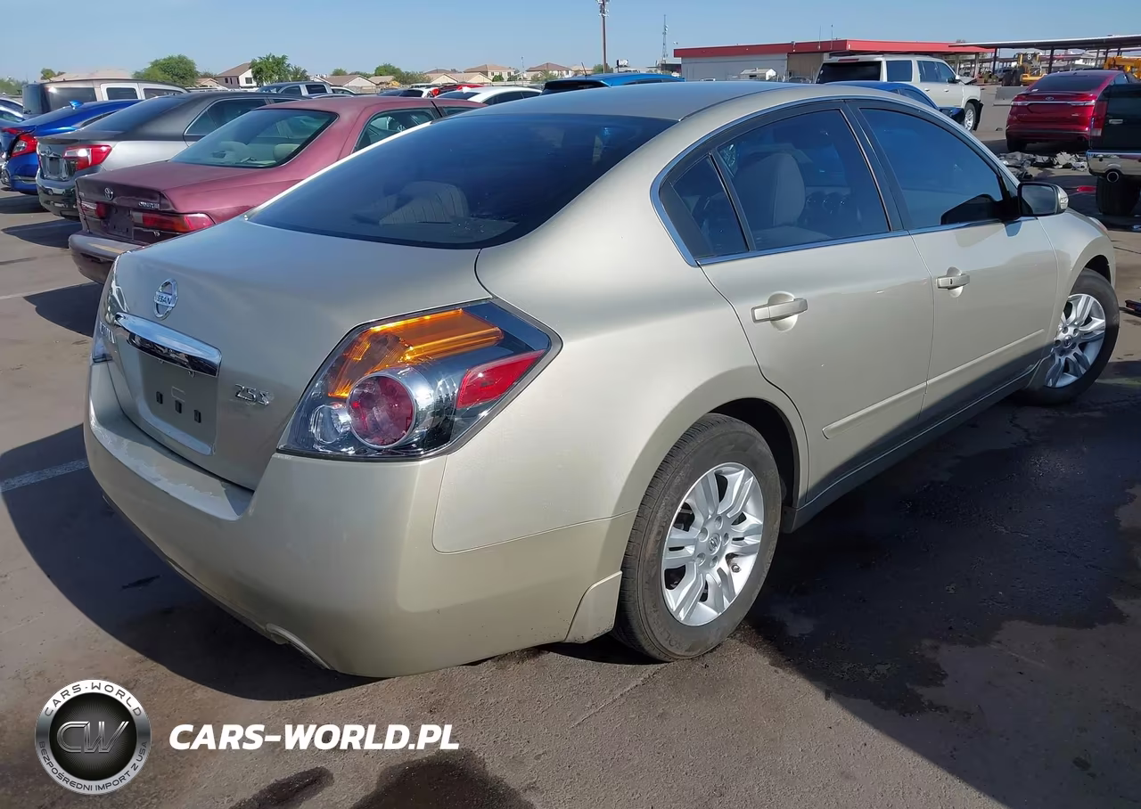 2010 Nissan Altima 2.5 S VIN:1N4AL2AP3AN411213 - 4