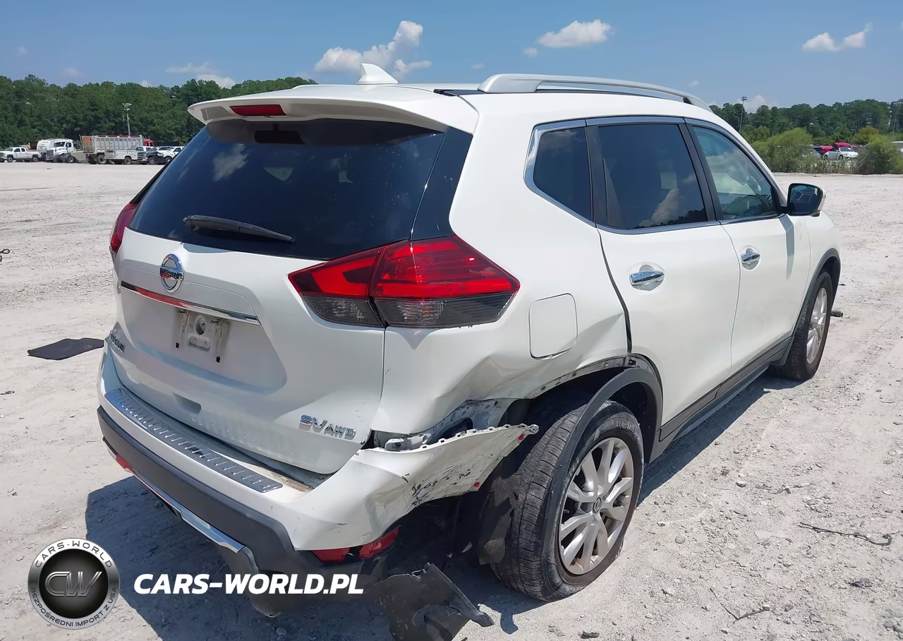 2017 Nissan Rogue Sv VIN:5N1AT2MV9HC887391 - 4