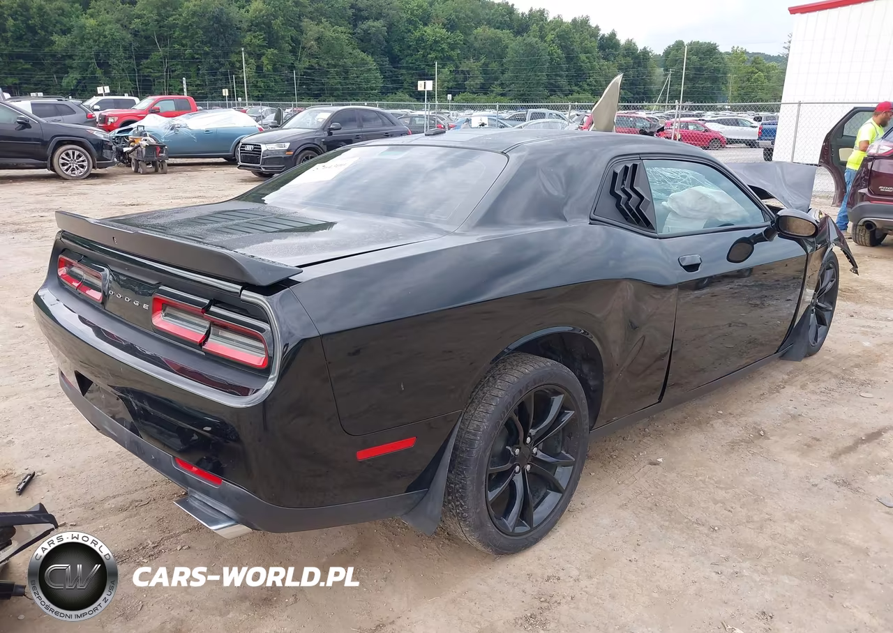 2016 Dodge Challenger R-T VIN:2C3CDZBT9GH125537 - 4