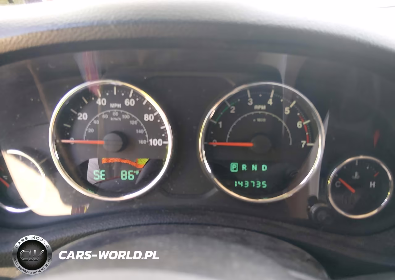 2011 Jeep Wrangler Unlimited Sport VIN:1J4HA3H19BL550016 - 7