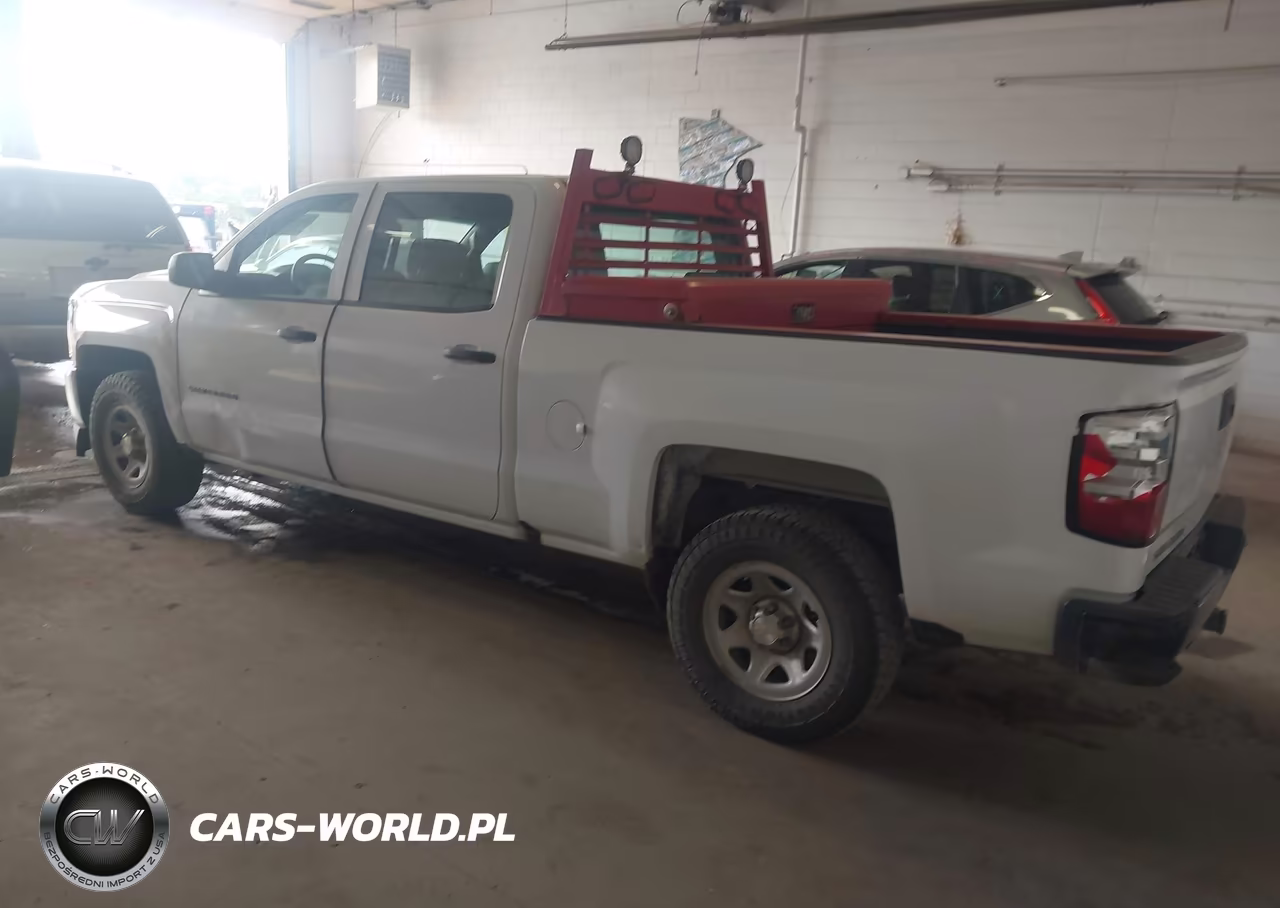 2018 Chevrolet Silverado 1500 Wt VIN:1GCUKNEC3JF219187 - 3