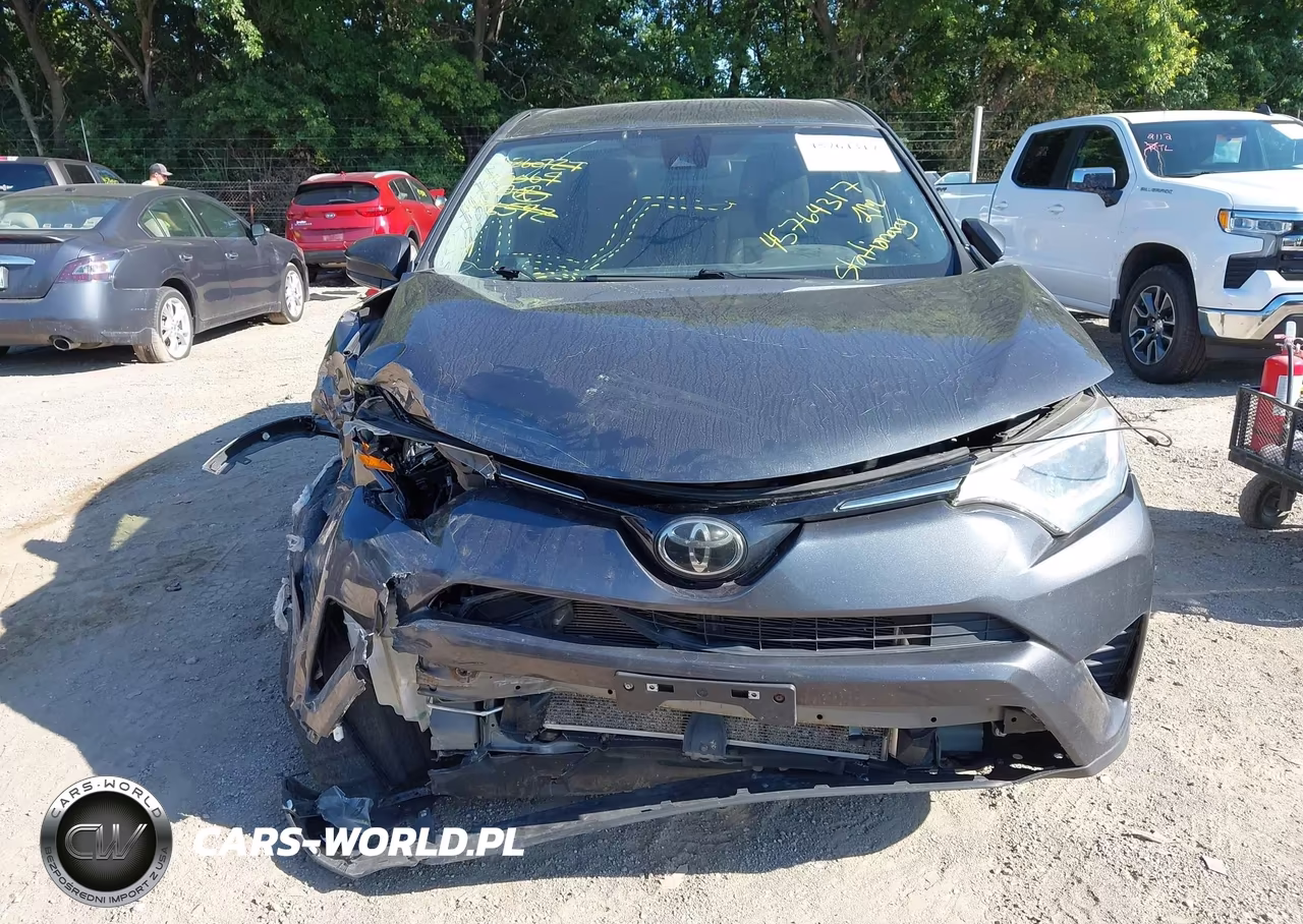 2018 Toyota Rav4 Le VIN:JTMBFREV3JJ726592 - 11