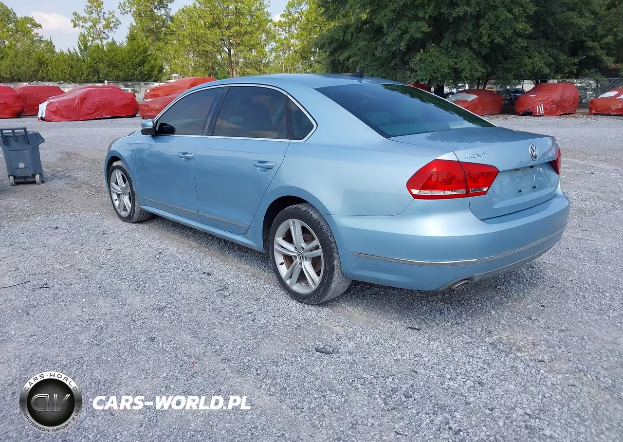 2013 Volkswagen Passat 2.0L Tdi Se VIN:1VWBN7A39DC044298 - 3