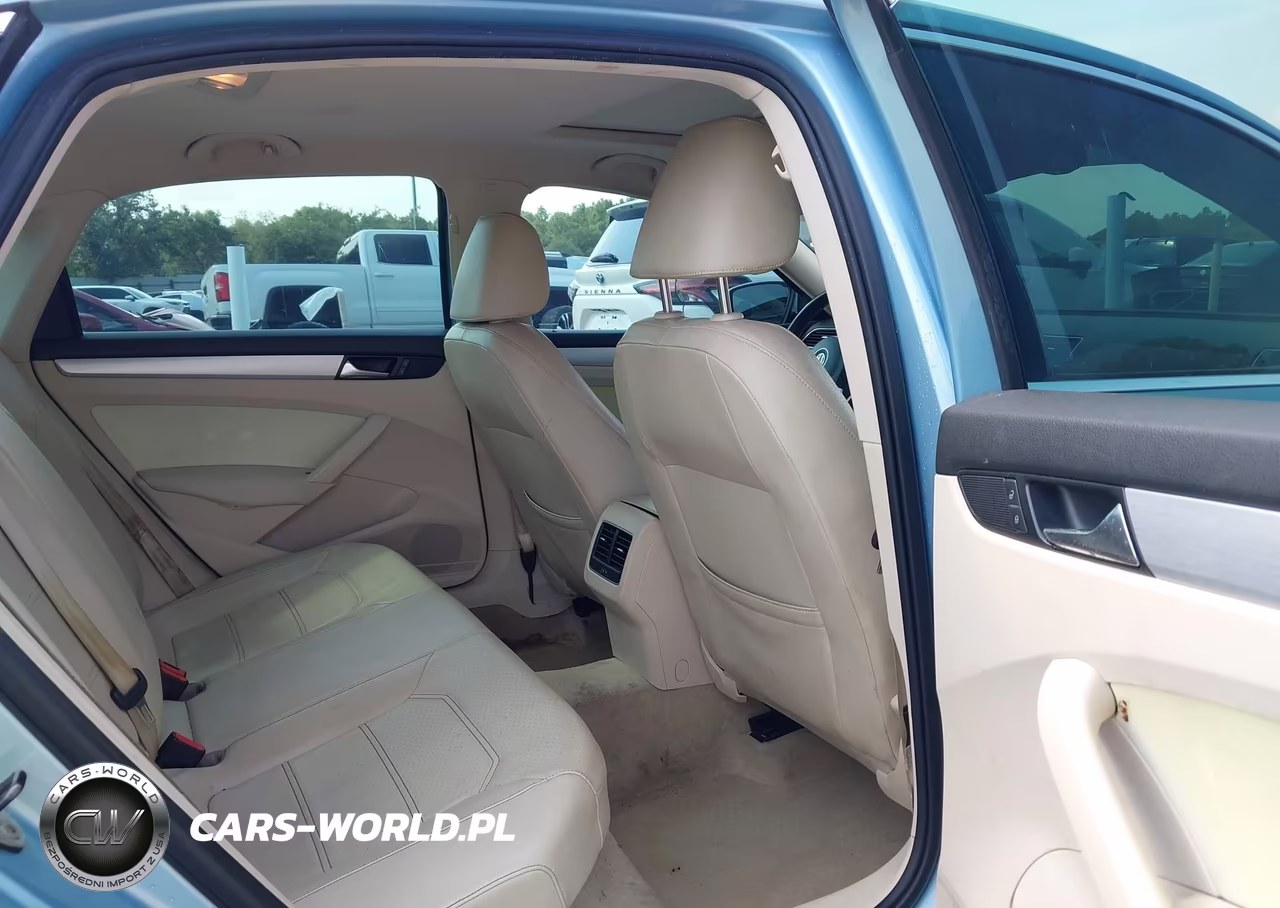 2013 Volkswagen Passat 2.0L Tdi Se VIN:1VWBN7A39DC044298 - 8