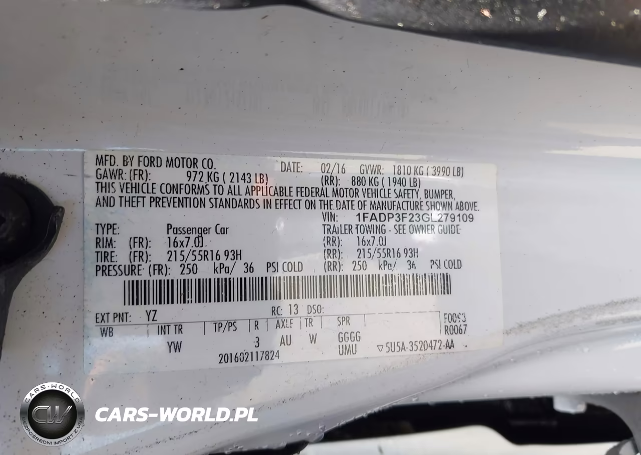 2016 Ford Focus Se VIN:1FADP3F23GL279109 - 9