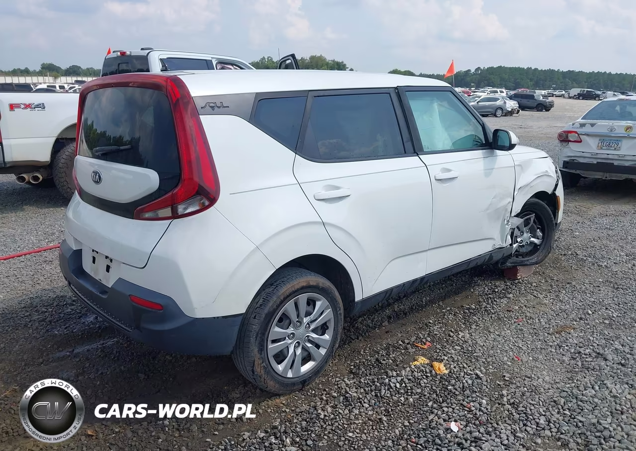 2020 Kia Soul Lx VIN:KNDJ23AU7L7120858 - 4