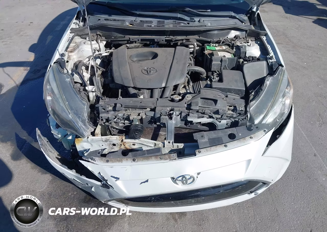 2019 Toyota Yaris Le VIN:3MYDLBYV0KY521654 - 10