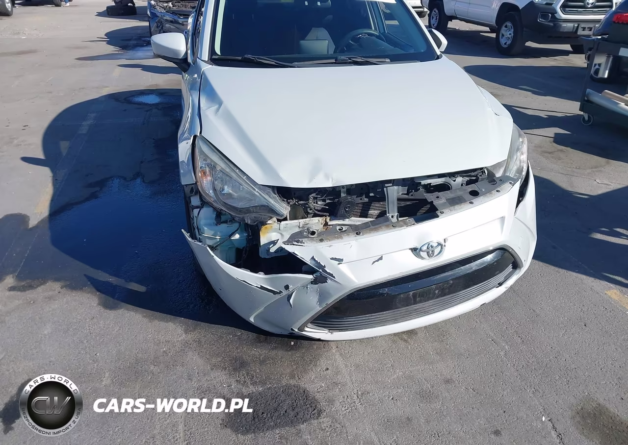 2019 Toyota Yaris Le VIN:3MYDLBYV0KY521654 - 6