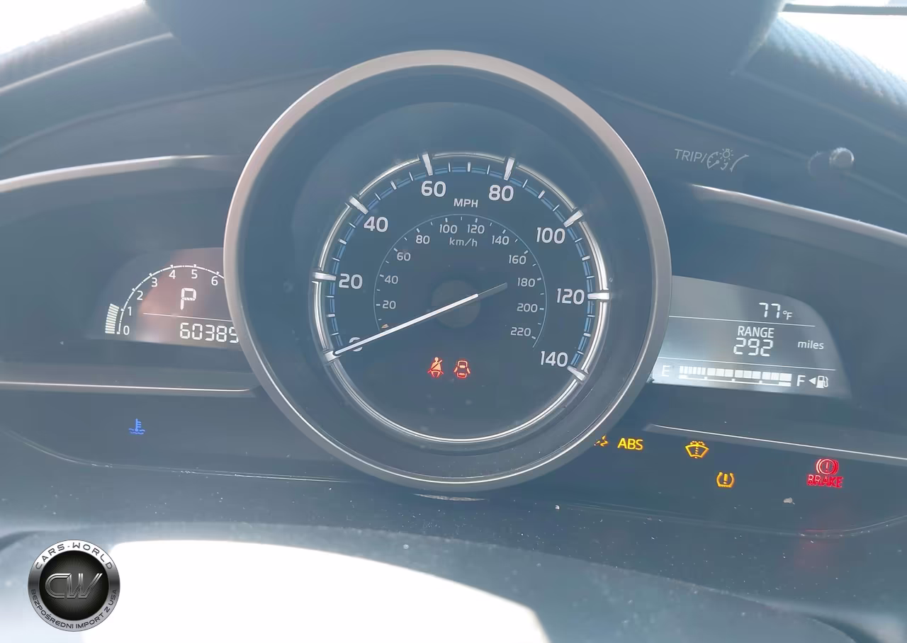 2019 Toyota Yaris Le VIN:3MYDLBYV0KY521654 - 7