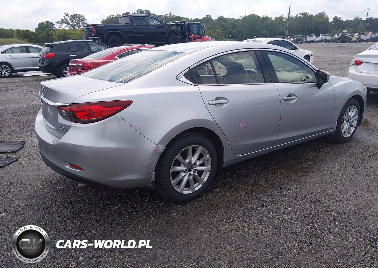 2017 Mazda Mazda6 Sport VIN:JM1GL1U5XH1103286 - 4
