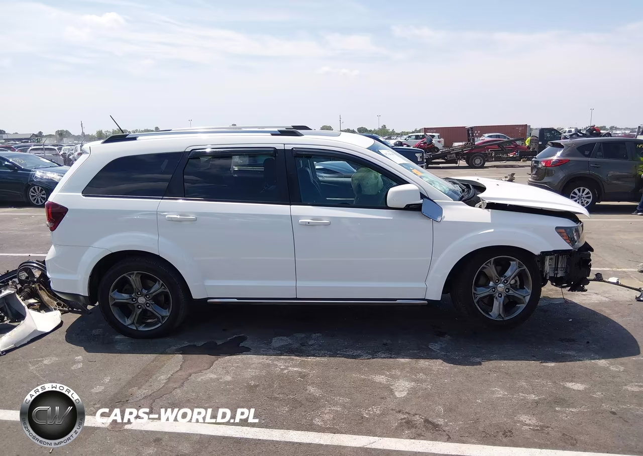 2015 Dodge Journey Crossroad VIN:3C4PDCGG4FT712952 - 14