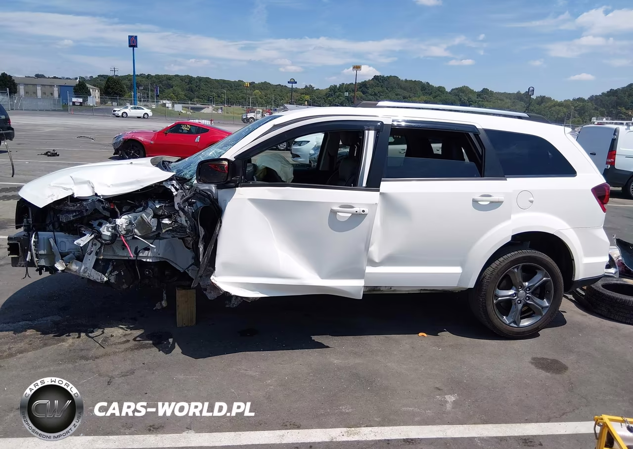 2015 Dodge Journey Crossroad VIN:3C4PDCGG4FT712952 - 15