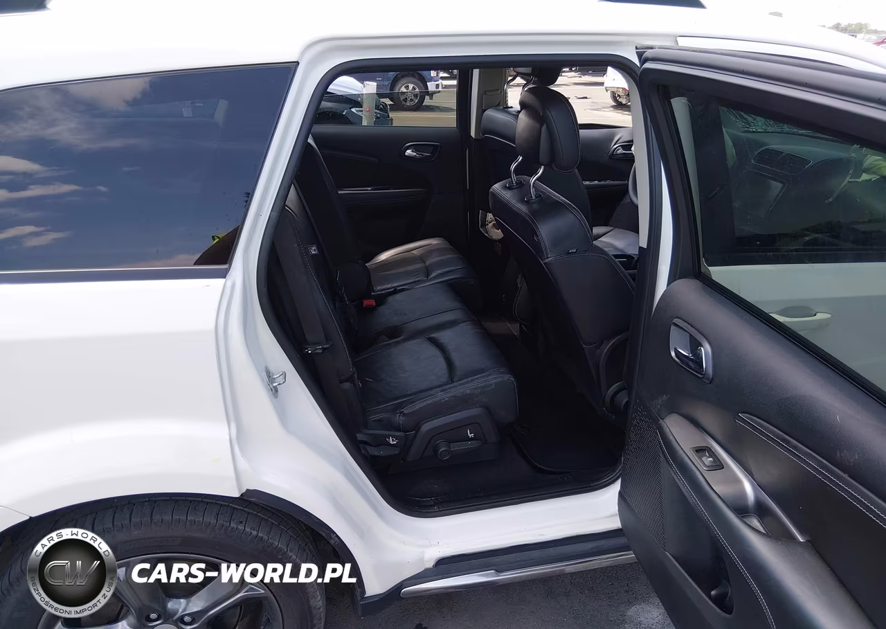 2015 Dodge Journey Crossroad VIN:3C4PDCGG4FT712952 - 8