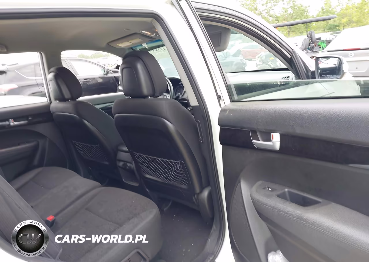 2015 Kia Sorento Lx VIN:5XYKT3A60FG577232 - 8