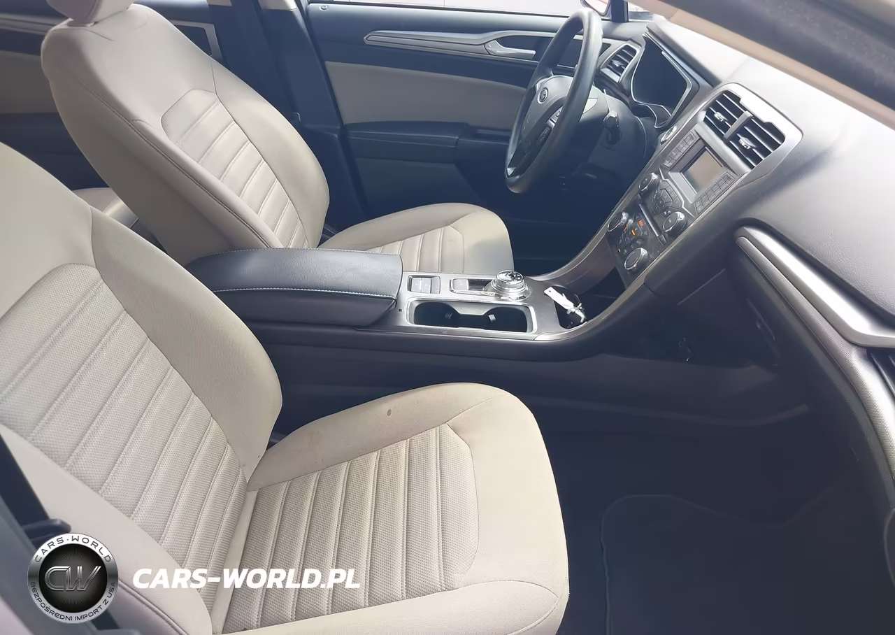 2018 Ford Fusion Hybrid S VIN:3FA6P0UU4JR254353 - 5