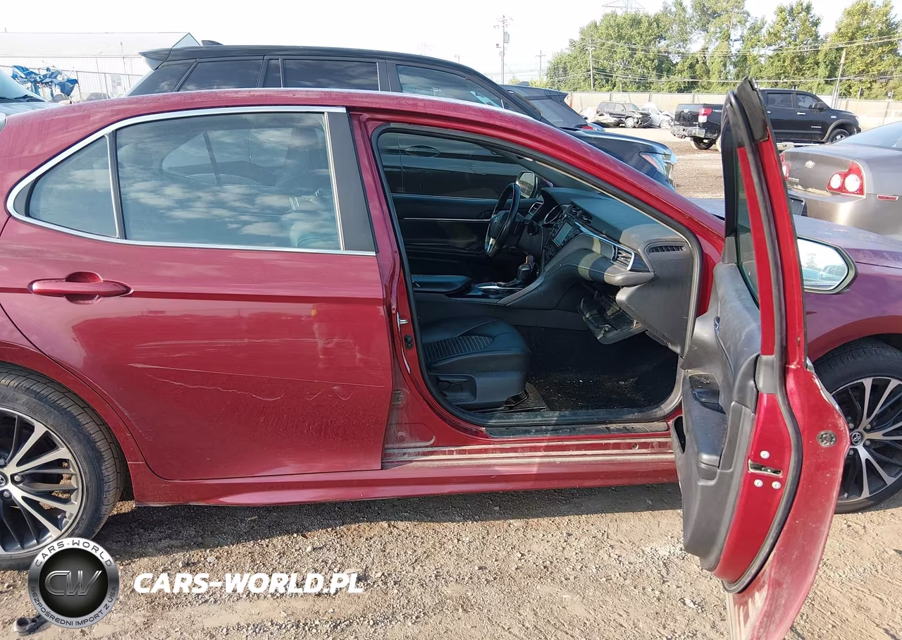 2018 Toyota Camry Se VIN:4T1B11HK4JU579646 - 5