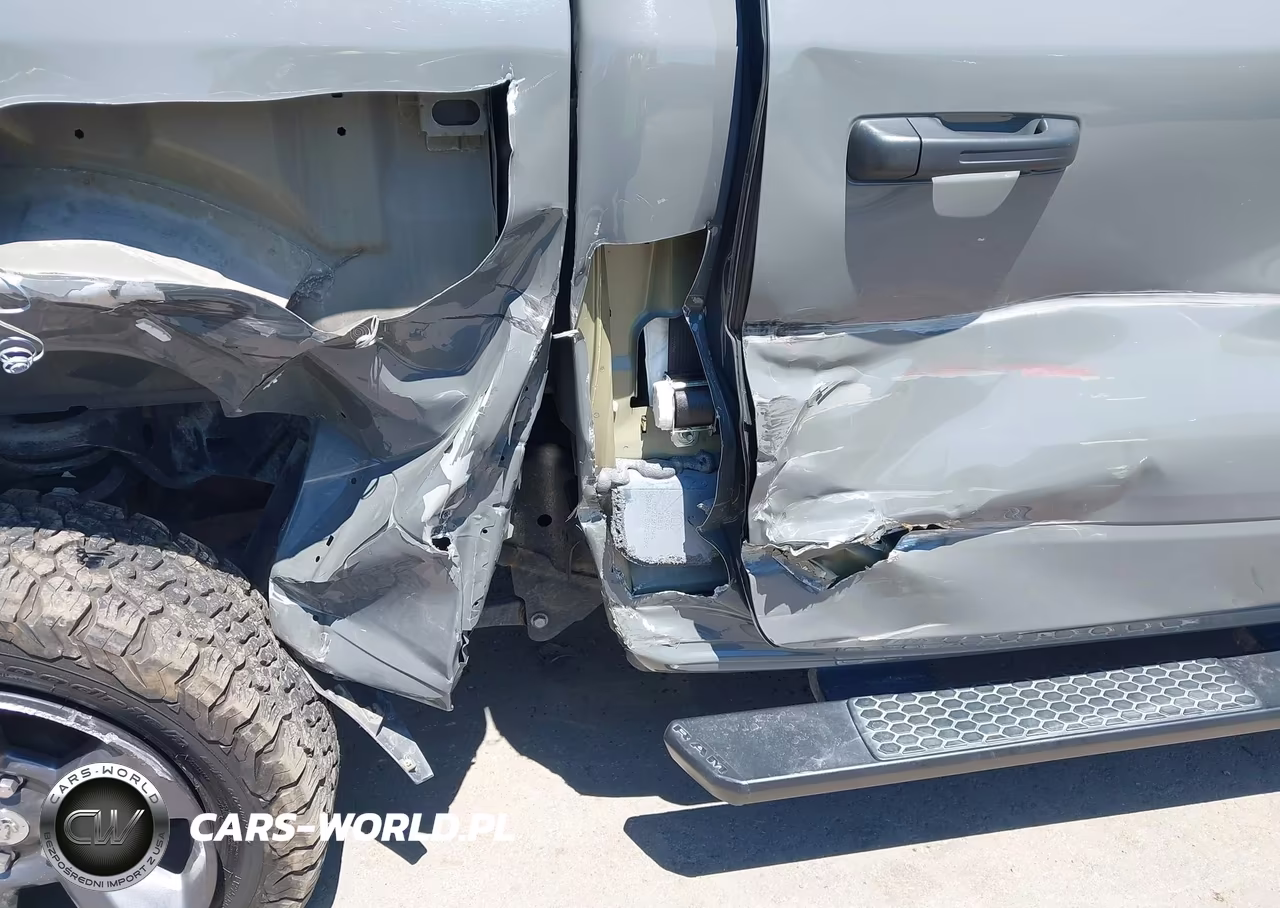 2020 Ram 1500 VIN:1C6SRFFT3LN379304 - 19