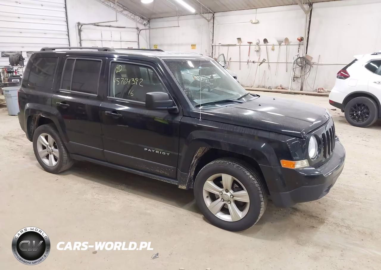 2016 Jeep Patriot Latitude – zdjęcie 1 z 16
