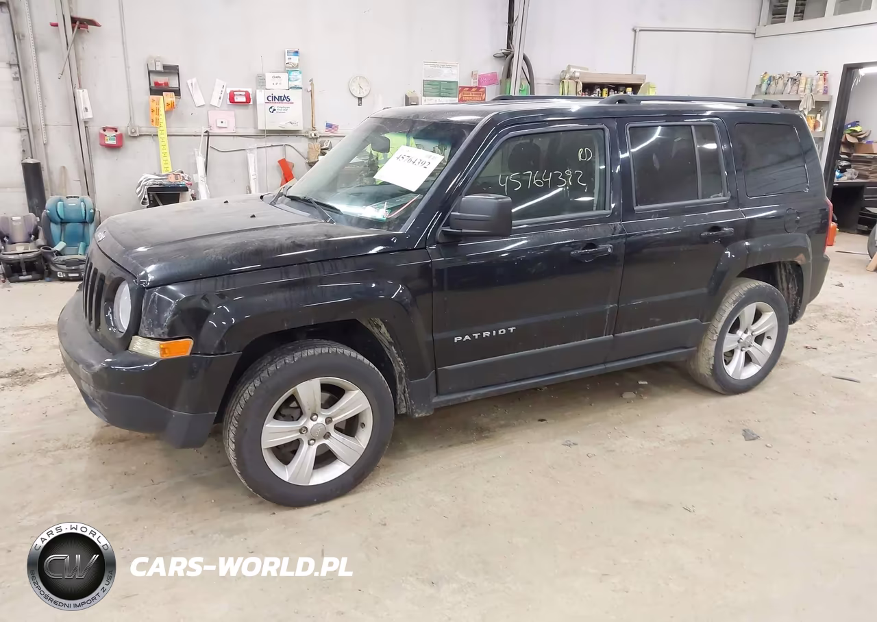 2016 Jeep Patriot Latitude VIN:1C4NJRFB2GD647275 - 2