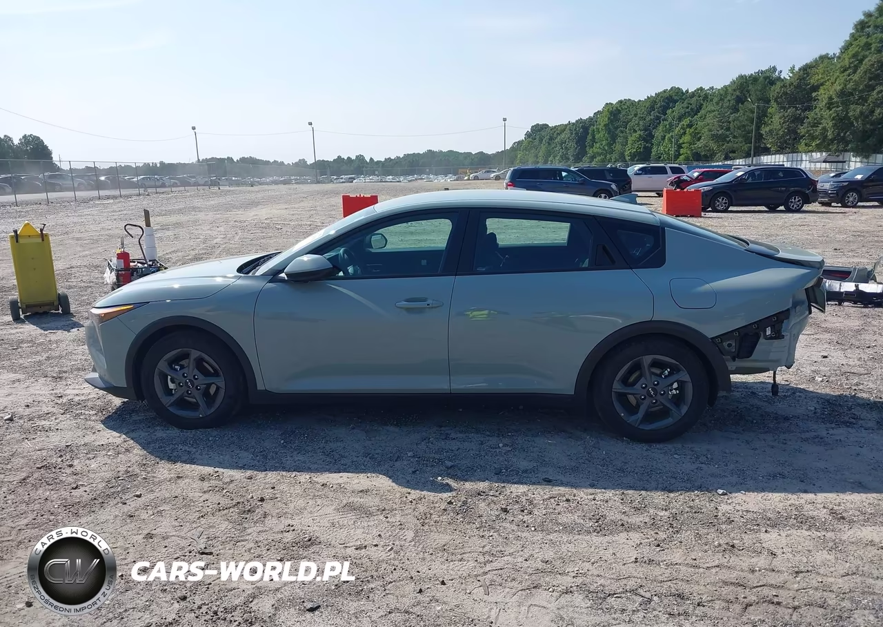 2026 Kia K4 Lxs VIN:3KPFT4DE8TE272516 - 15