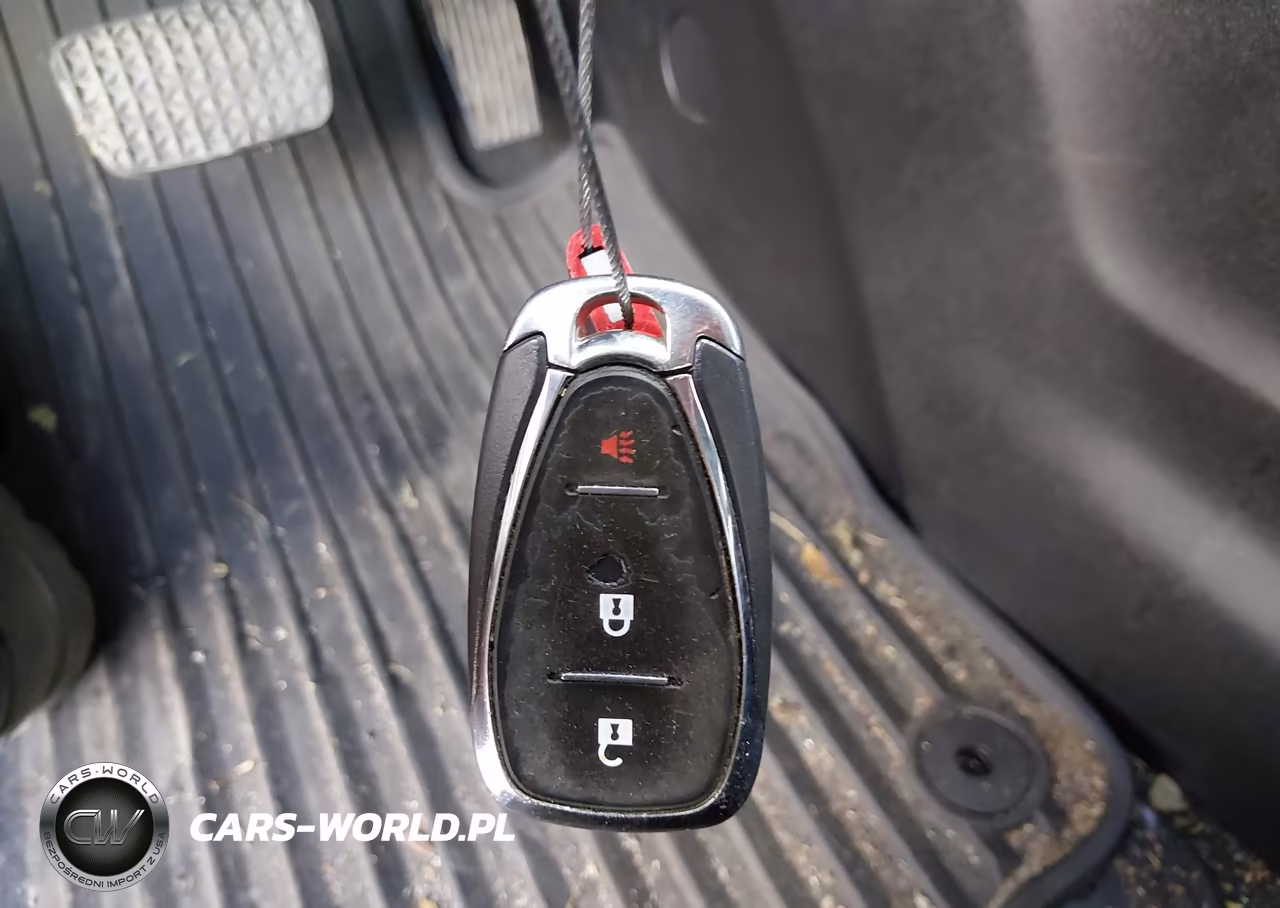 2018 Chevrolet Equinox Ls VIN:2GNAXHEV9J6319450 - 11