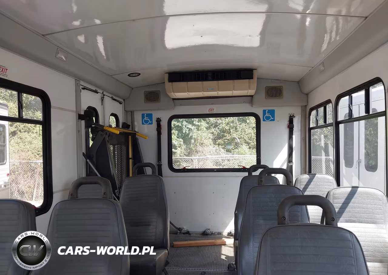 2012 Ford E-350 Cutaway VIN:1FDEE3FL5CDA82553 - 13