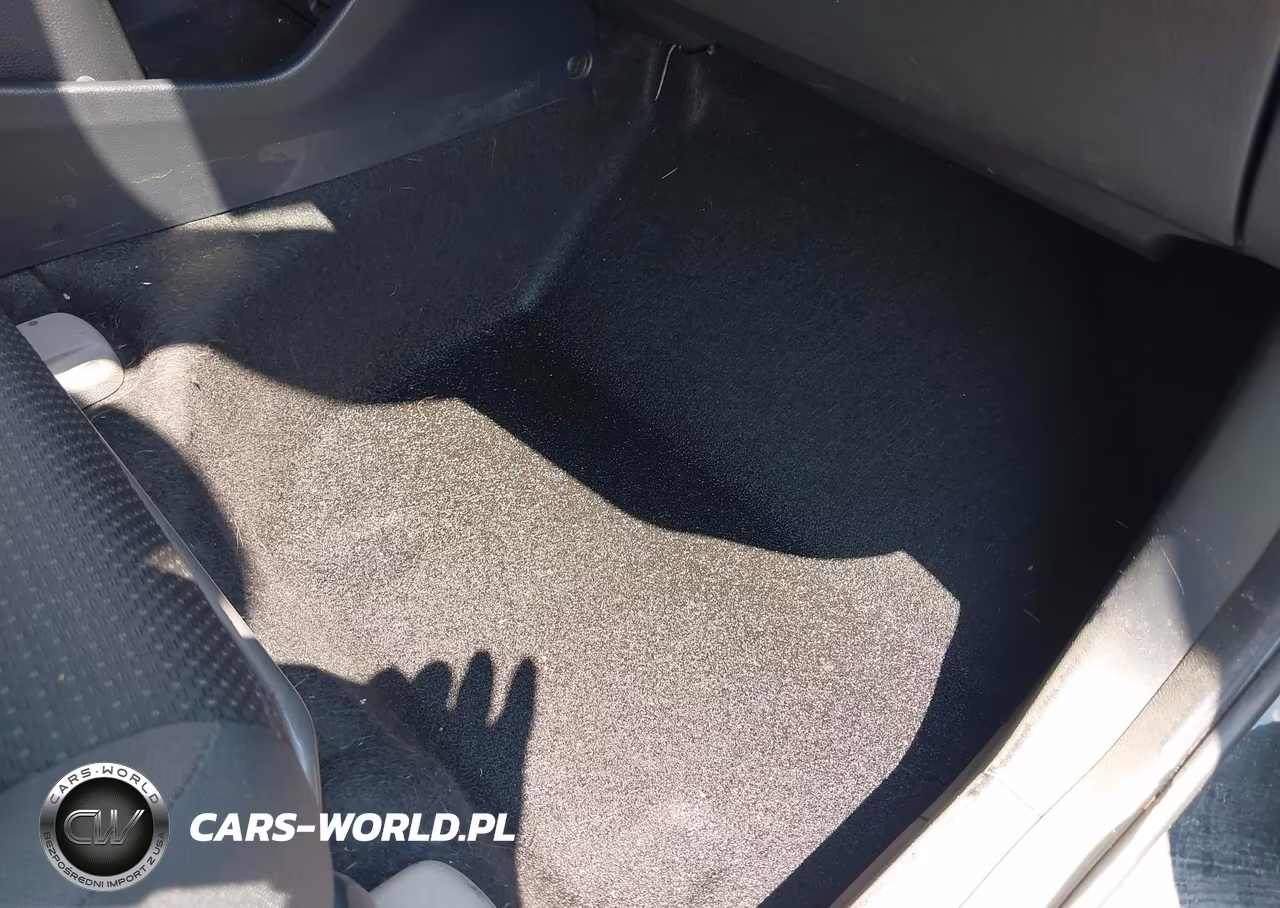 2020 Honda Hr-V Awd Lx VIN:3CZRU6H3XLM716445 - 6