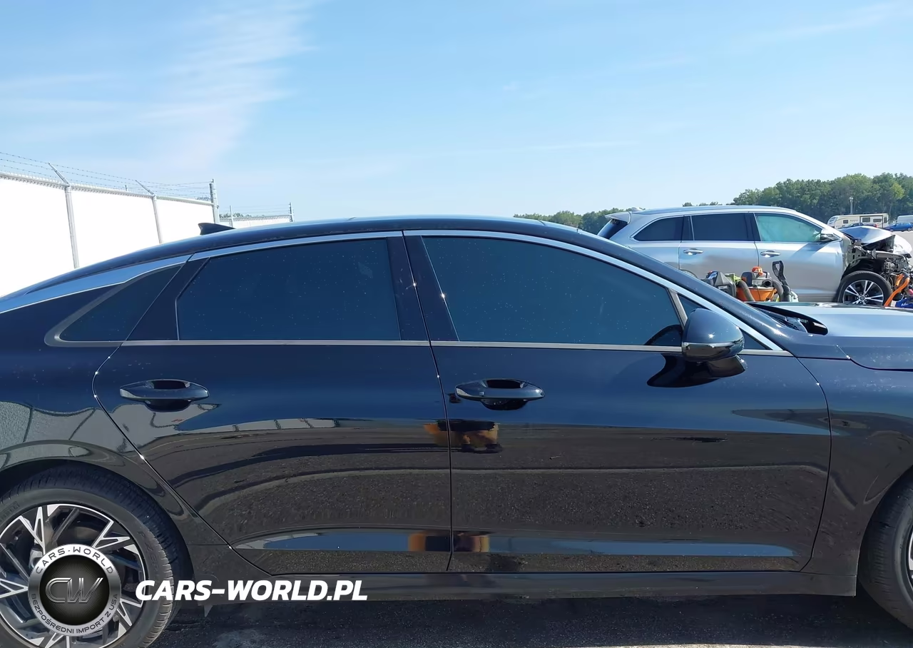 2025 Kia K5 Gt-Line VIN:KNAG64J7XS5388907 - 13