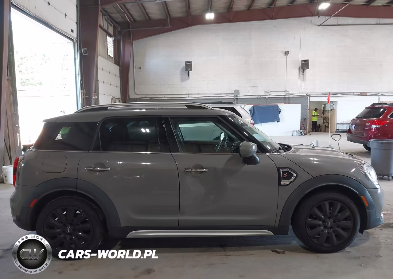 2020 Mini Countryman Cooper S VIN:WMZYX1C06L3L43124 - 13
