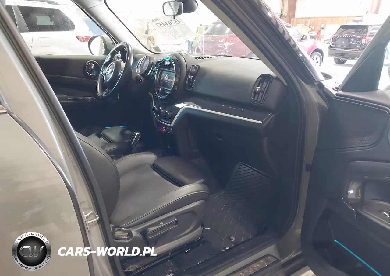 2020 Mini Countryman Cooper S VIN:WMZYX1C06L3L43124 - 5