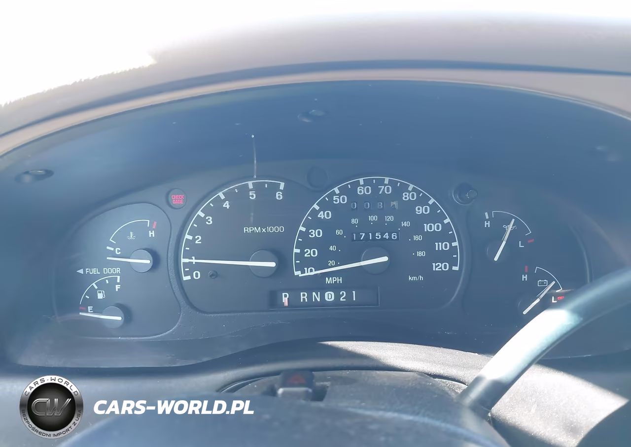 1999 Ford Explorer VIN:1FMDU35P3XZB15450 - 7