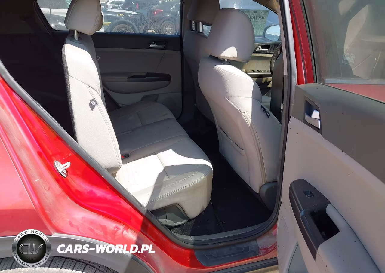 2018 Kia Sportage Lx VIN:KNDPM3AC5J7490604 - 8