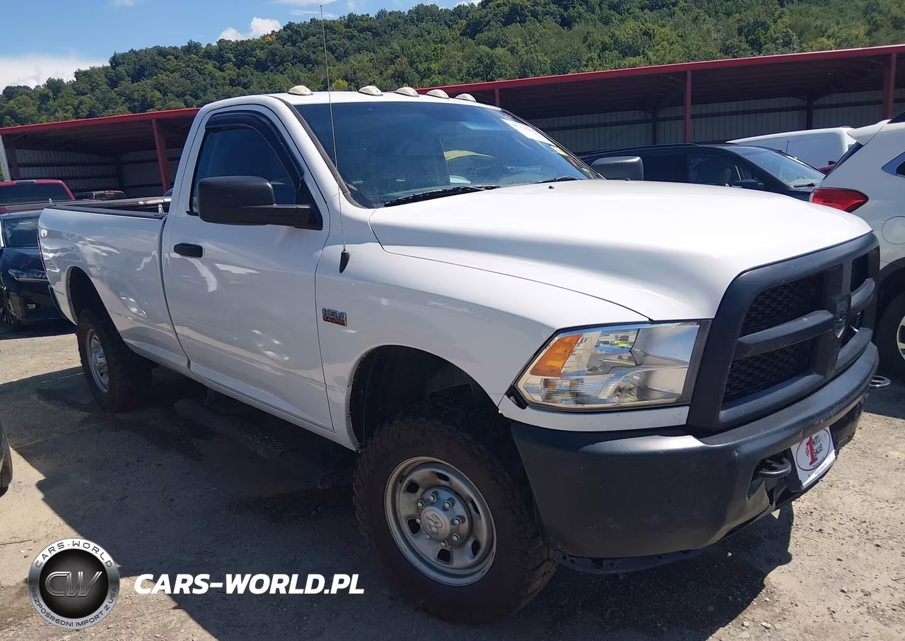 2018 Ram 2500 Tradesman 4X4 8' Box – zdjęcie 1 z 11
