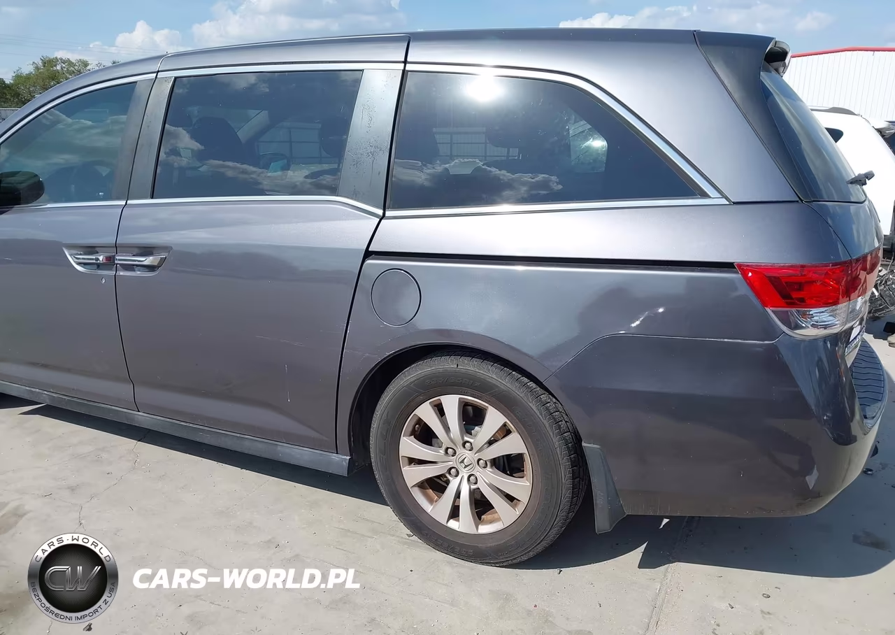 2015 Honda Odyssey Ex-L VIN:5FNRL5H61FB045558 - 6