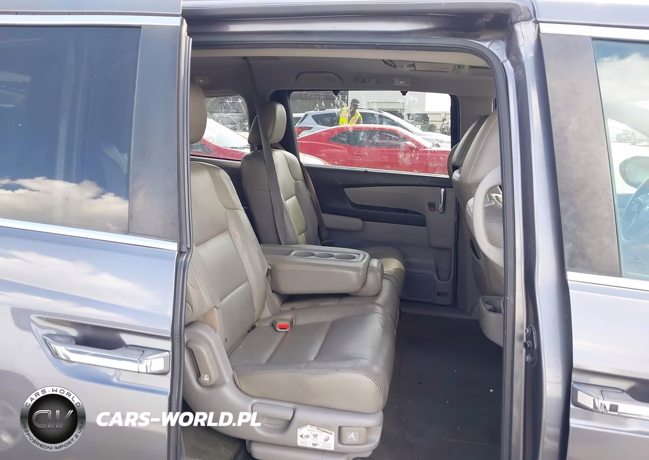 2015 Honda Odyssey Ex-L VIN:5FNRL5H61FB045558 - 8