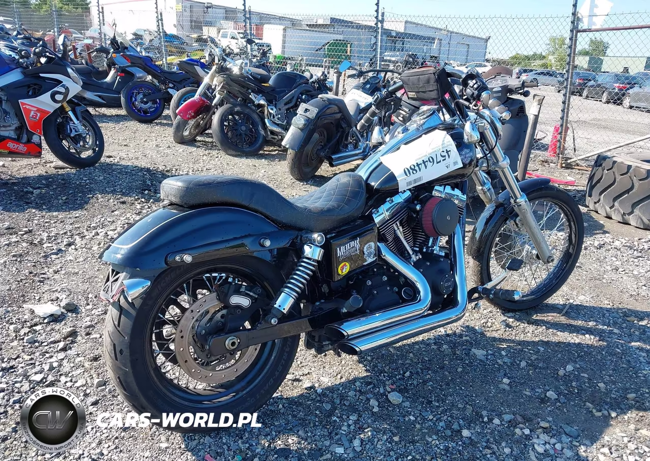 2012 Harley-Davidson Fxdwg Dyna Wide Glide VIN:1HD1GPM16CC324681 - 4