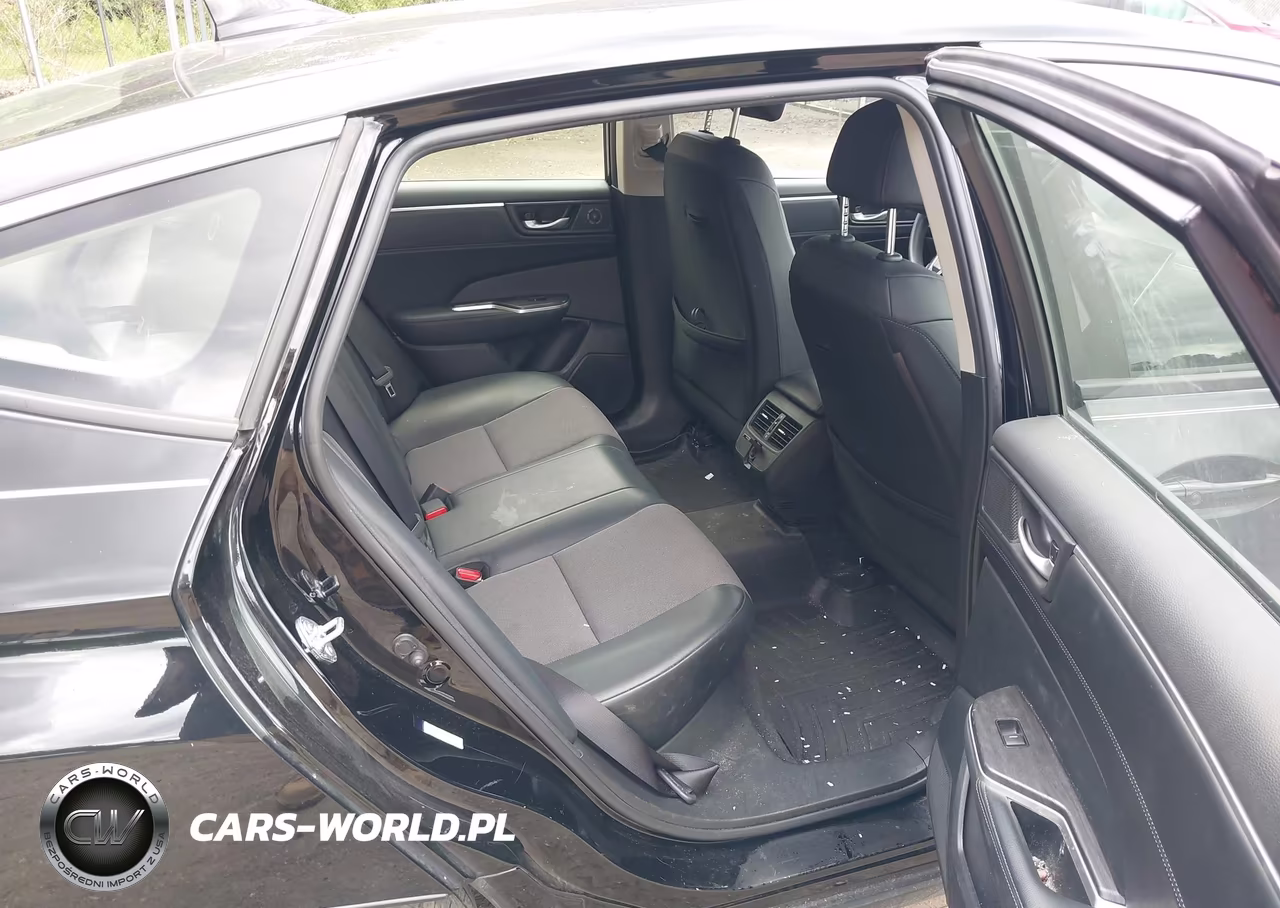 2018 Honda Clarity Plug-In Hybrid VIN:JHMZC5F16JC023079 - 8