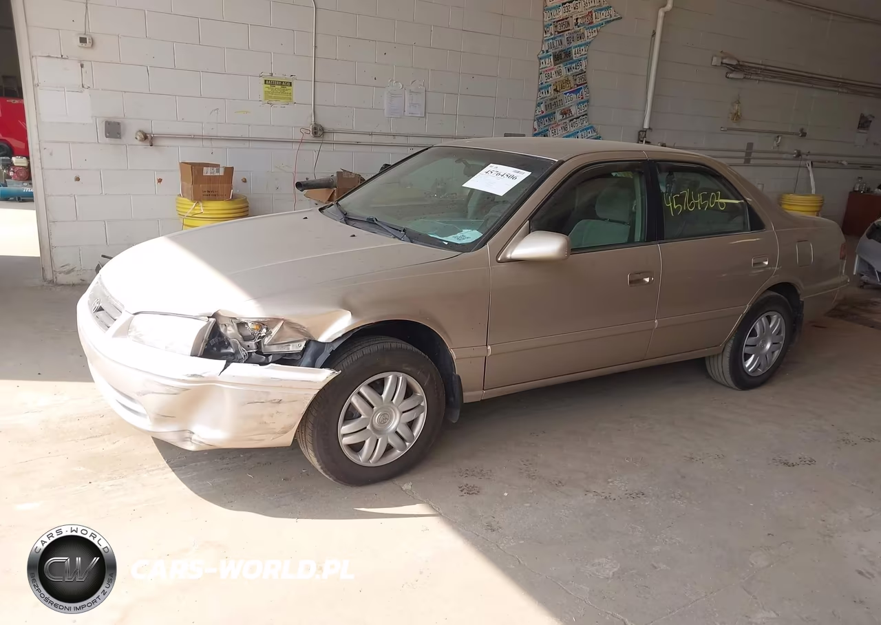 2001 Toyota Camry Le VIN:4T1BG22K21U799137 - 2