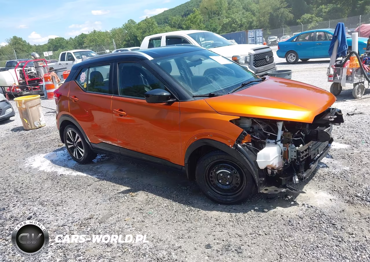 2018 Nissan Kicks Sv
