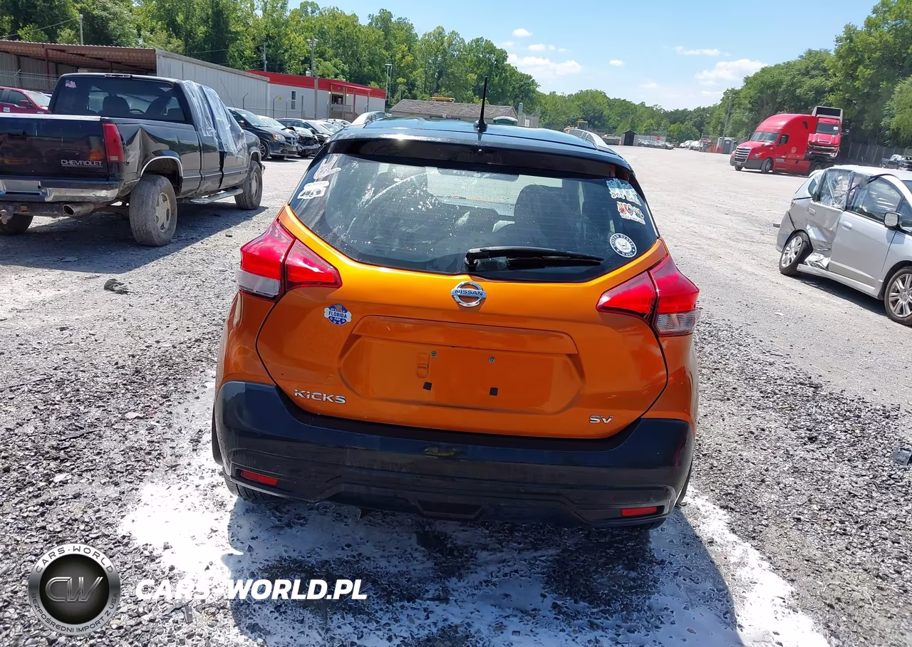 2018 Nissan Kicks Sv VIN:3N1CP5CU4JL532170 - 16
