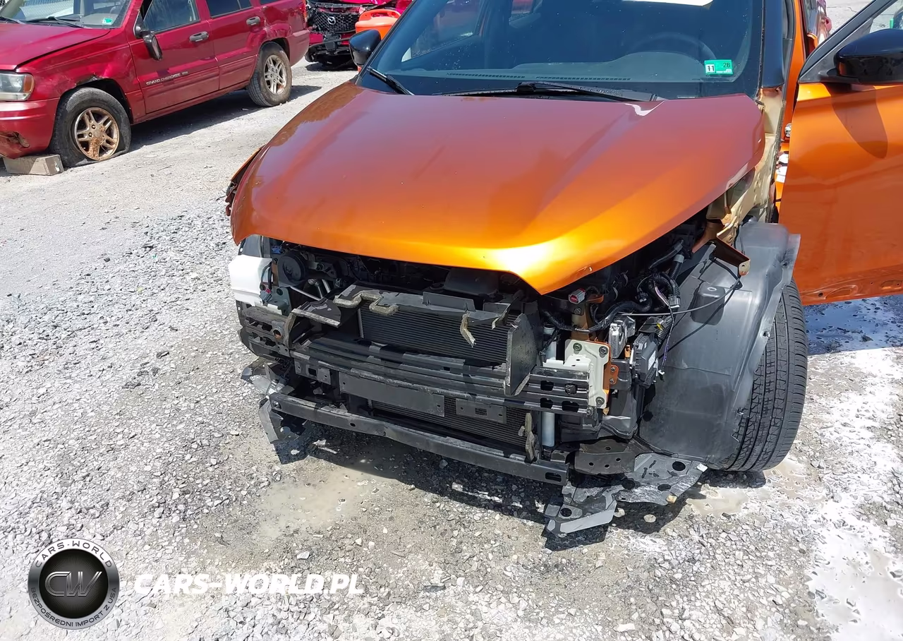 2018 Nissan Kicks Sv VIN:3N1CP5CU4JL532170 - 6