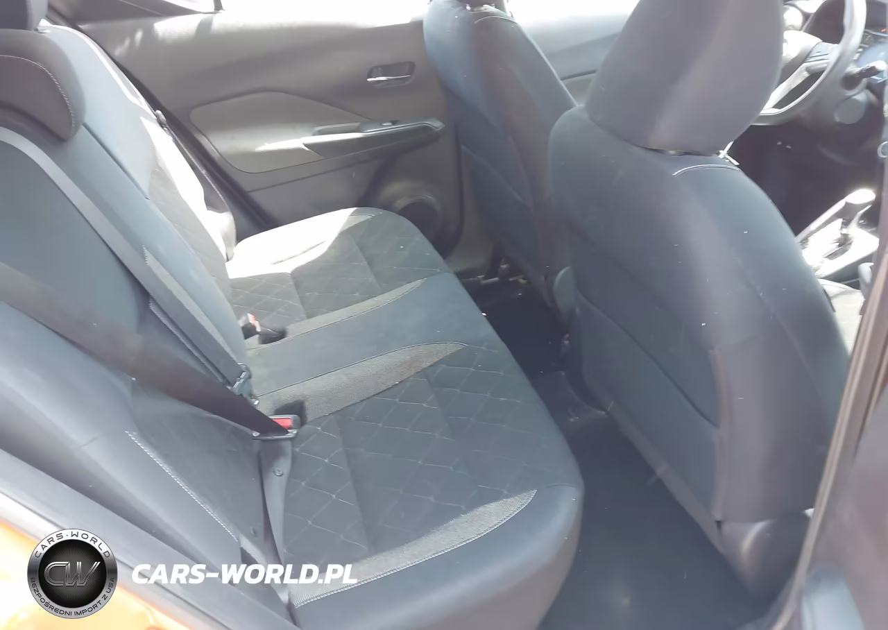 2018 Nissan Kicks Sv VIN:3N1CP5CU4JL532170 - 8