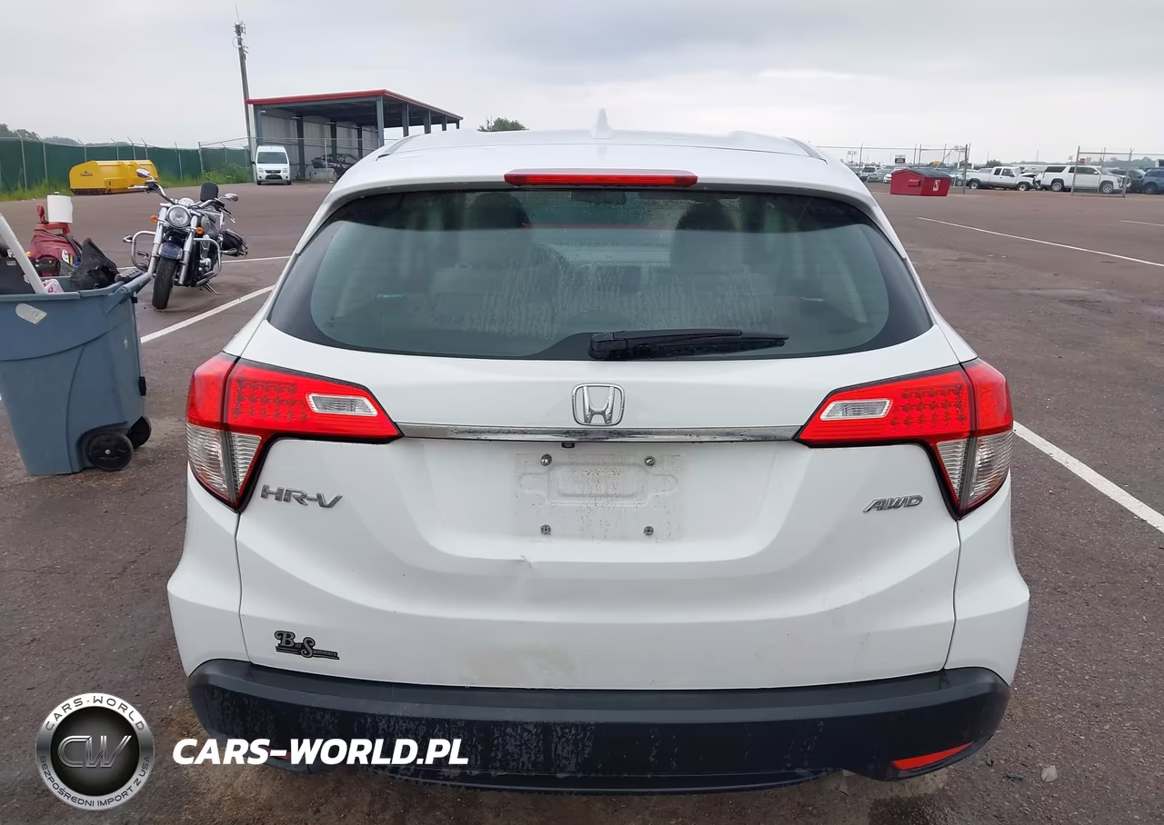2020 Honda Hr-V Awd Lx VIN:3CZRU6H36LM724803 - 16