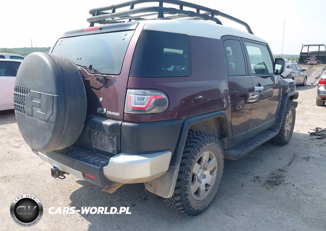 2007 Toyota Fj Cruiser VIN:JTEBU11F470100615 - 4