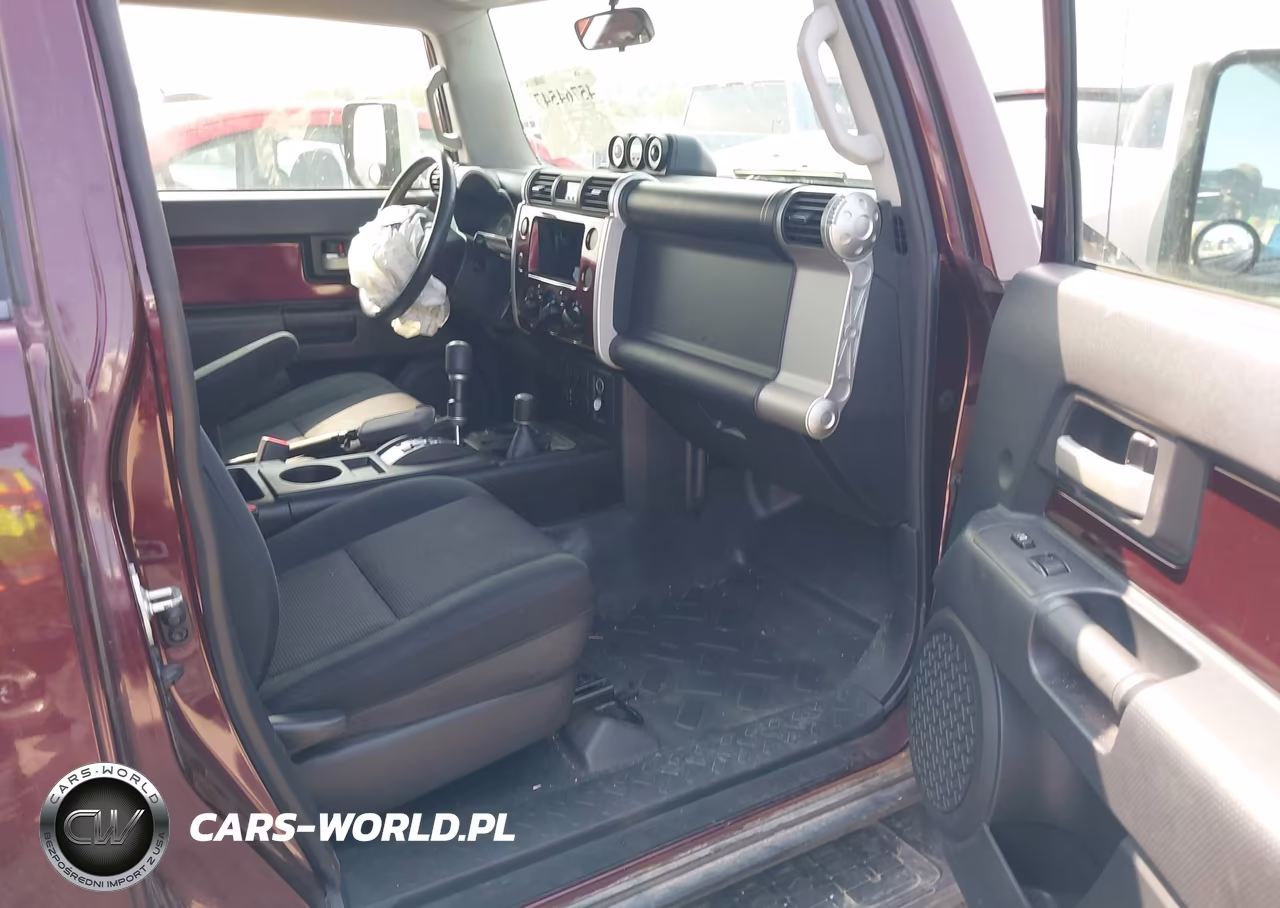 2007 Toyota Fj Cruiser VIN:JTEBU11F470100615 - 5