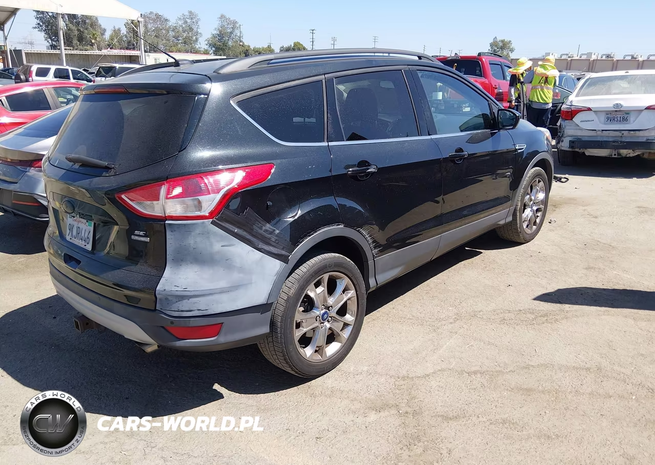 2015 Ford Escape Se VIN:1FMCU9G98FUA07608 - 4