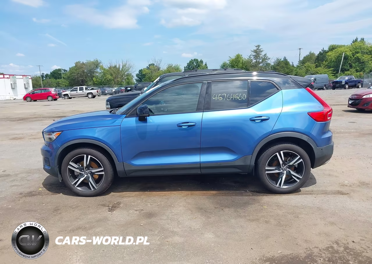2019 Volvo Xc40 T5 R-Design VIN:YV4162UM6K2066763 - 14