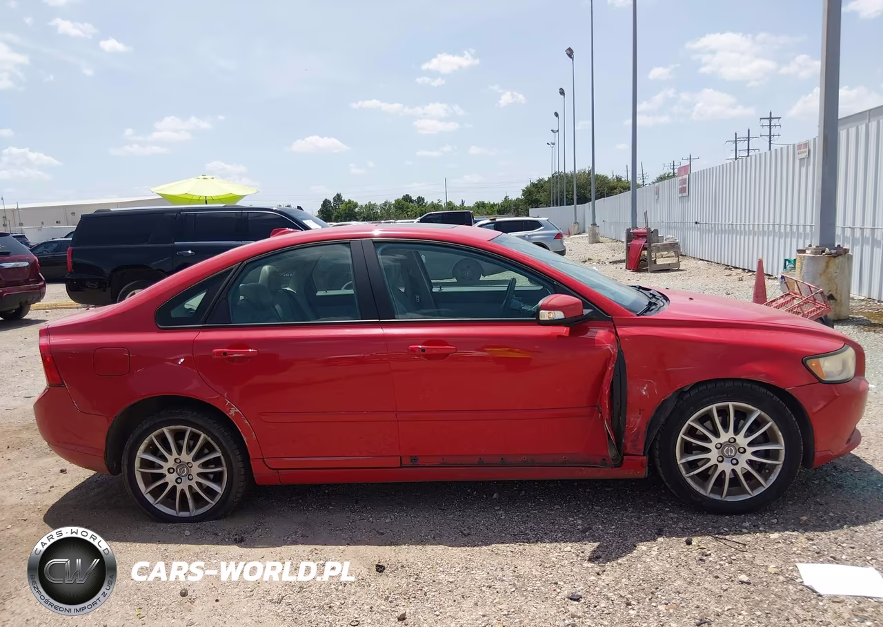2010 Volvo S40 2.4I VIN:YV1382MS7A2494497 - 13