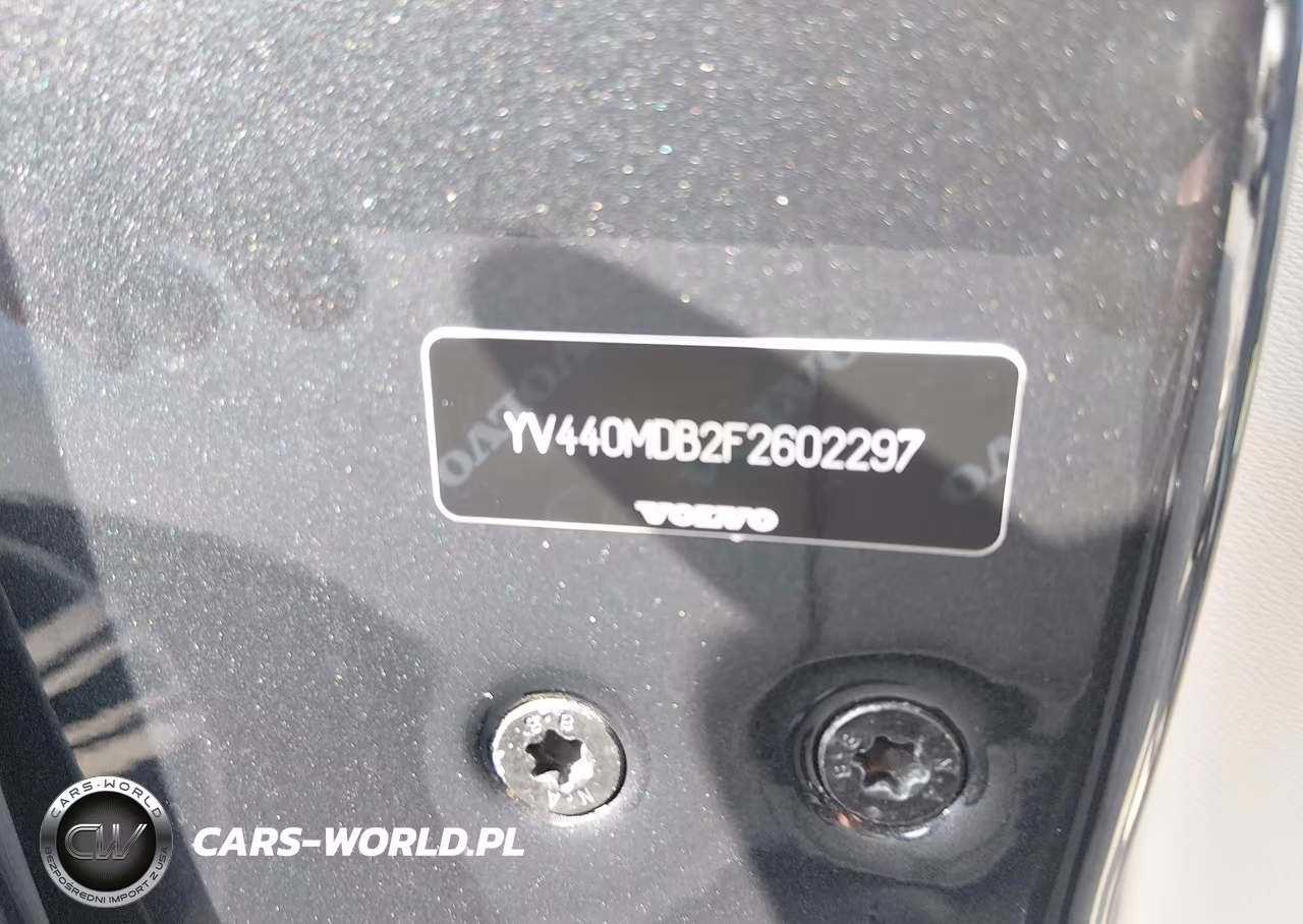 2015 Volvo Xc60 T5 Premier VIN:YV440MDB2F2602297 - 9